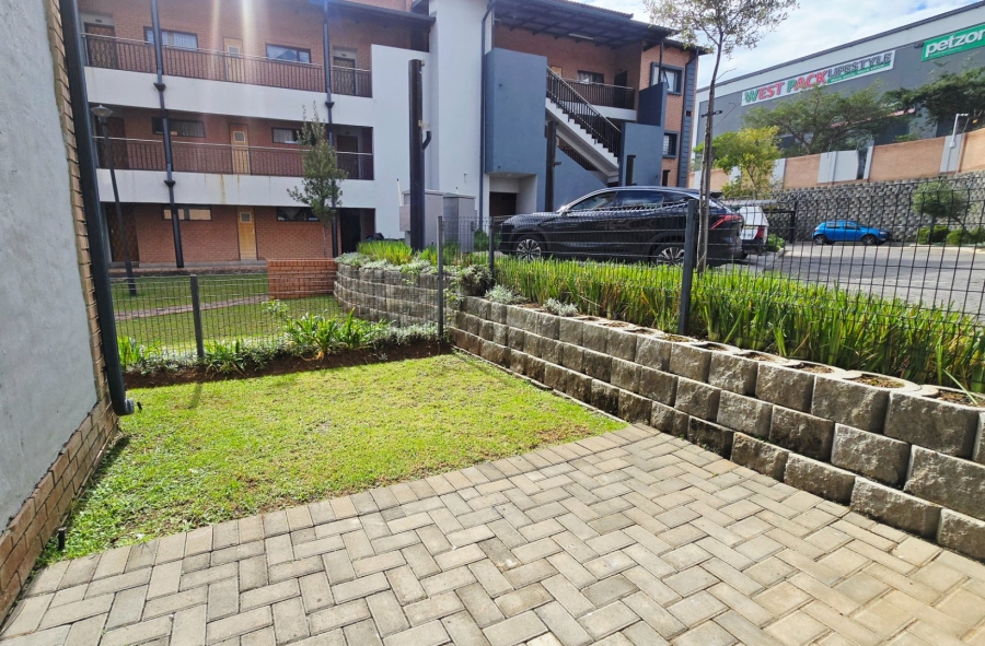 To Let 2 Bedroom Property for Rent in Vorna Valley Gauteng