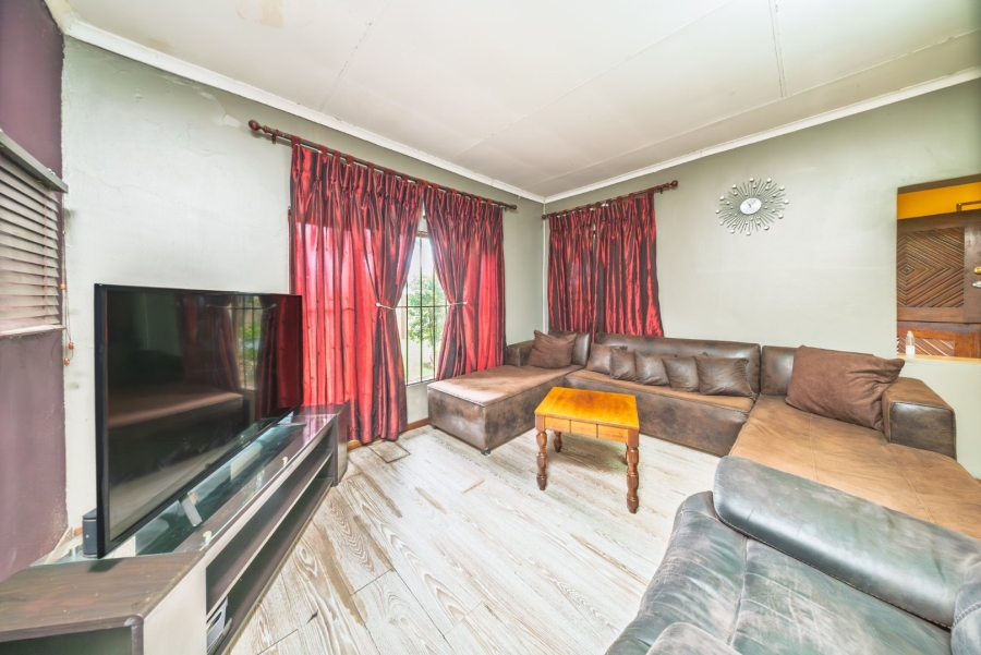 3 Bedroom Property for Sale in Edenvale Central Gauteng