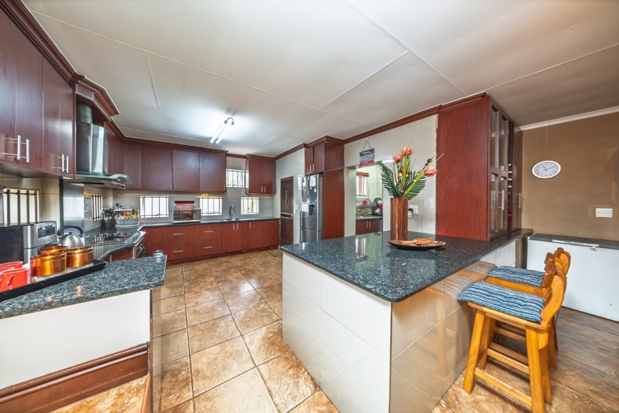 3 Bedroom Property for Sale in Edenvale Central Gauteng