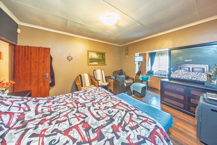 3 Bedroom Property for Sale in Edenvale Central Gauteng