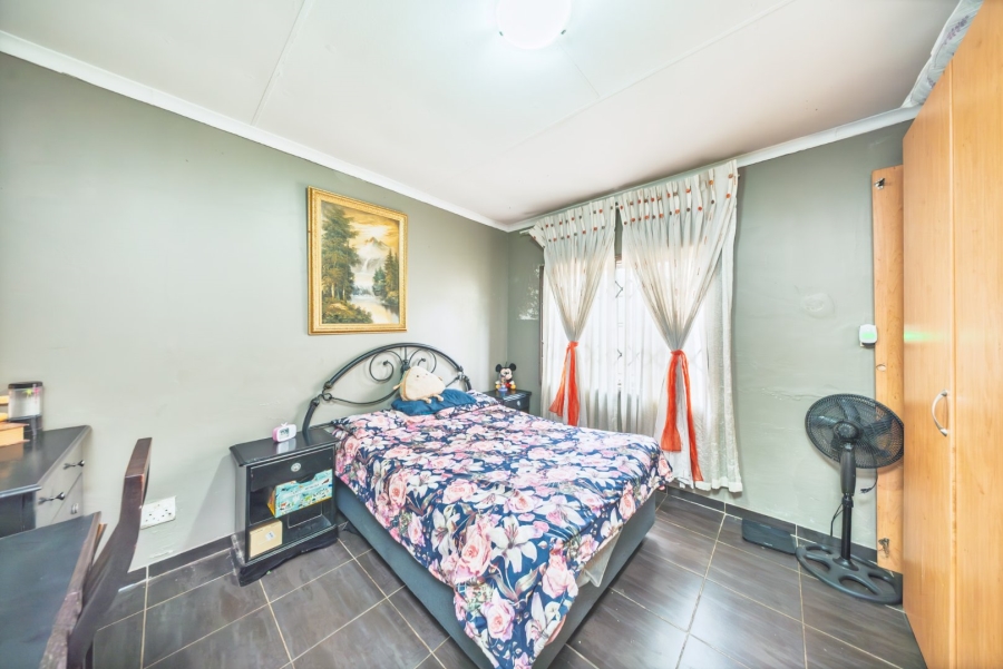 3 Bedroom Property for Sale in Edenvale Central Gauteng