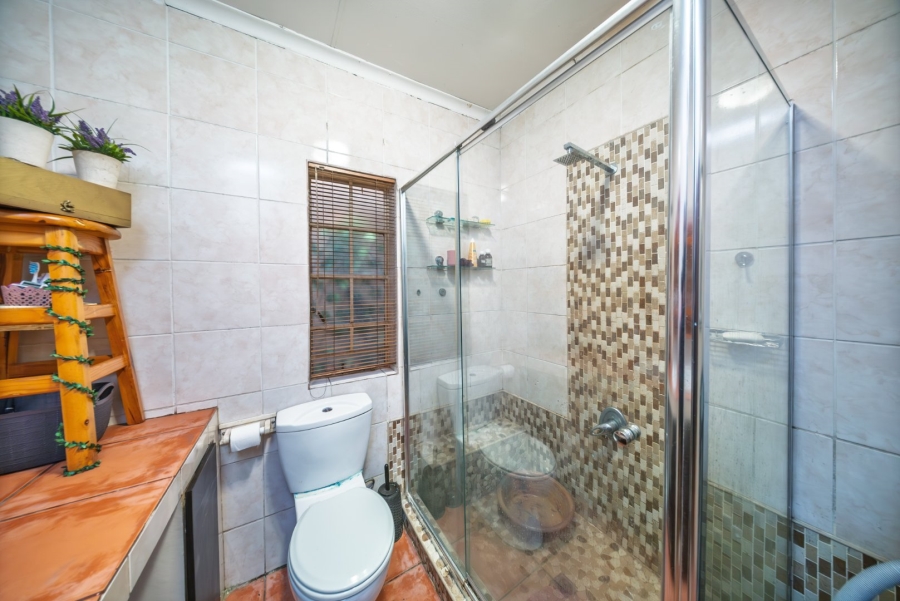 3 Bedroom Property for Sale in Edenvale Central Gauteng