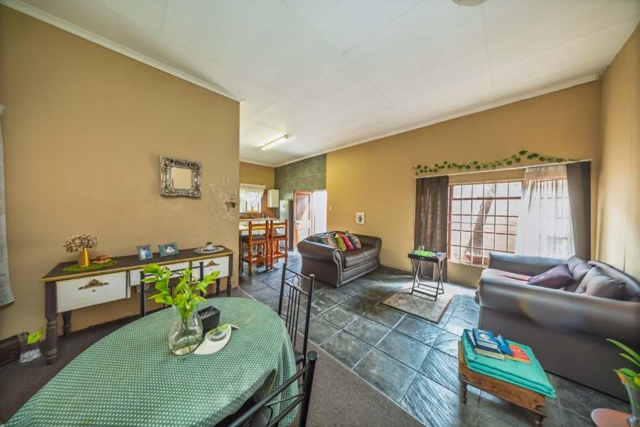 3 Bedroom Property for Sale in Edenvale Central Gauteng