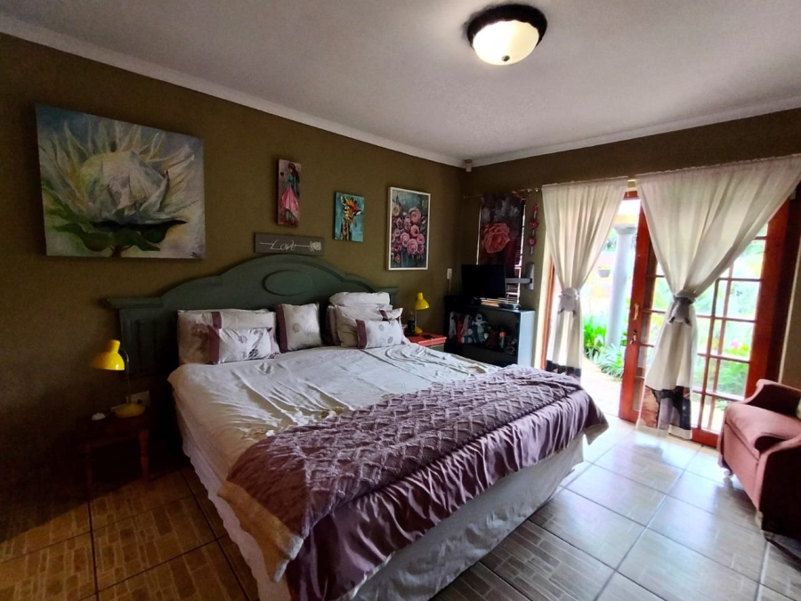 5 Bedroom Property for Sale in Selcourt Gauteng