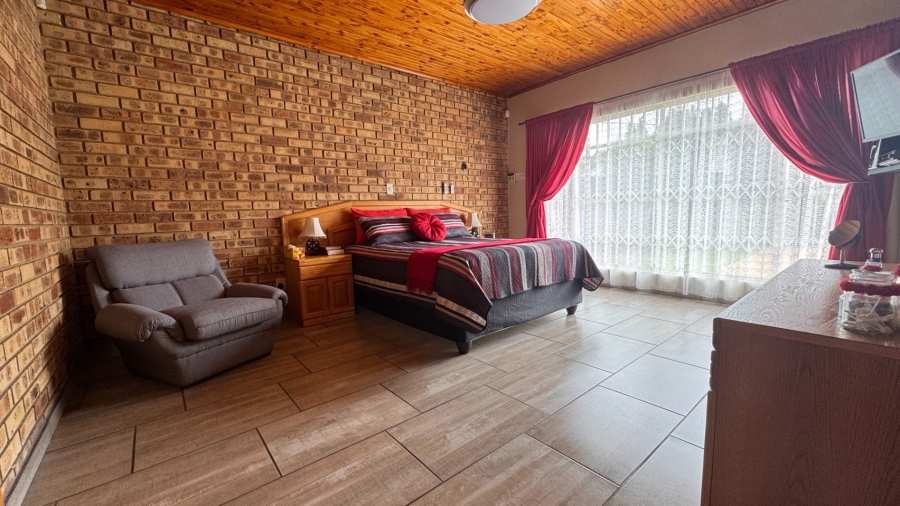 4 Bedroom Property for Sale in Risiville Gauteng