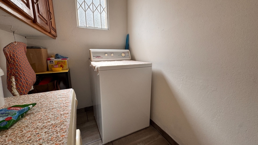4 Bedroom Property for Sale in Risiville Gauteng