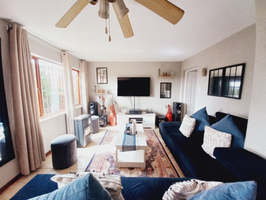 2 Bedroom Property for Sale in Klopperpark Gauteng