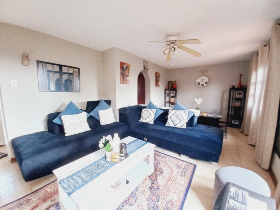 2 Bedroom Property for Sale in Klopperpark Gauteng