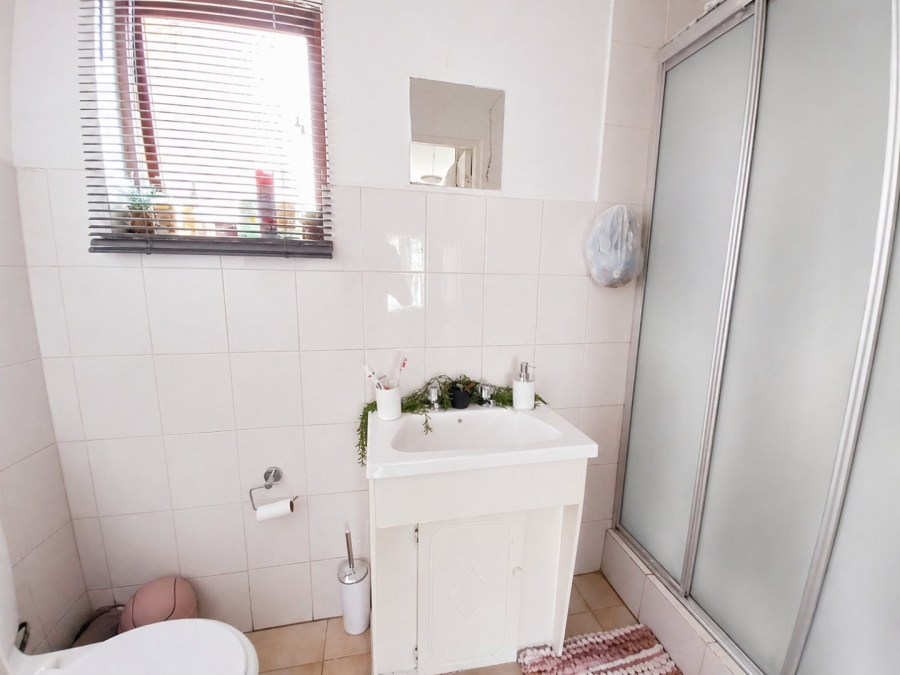 2 Bedroom Property for Sale in Klopperpark Gauteng
