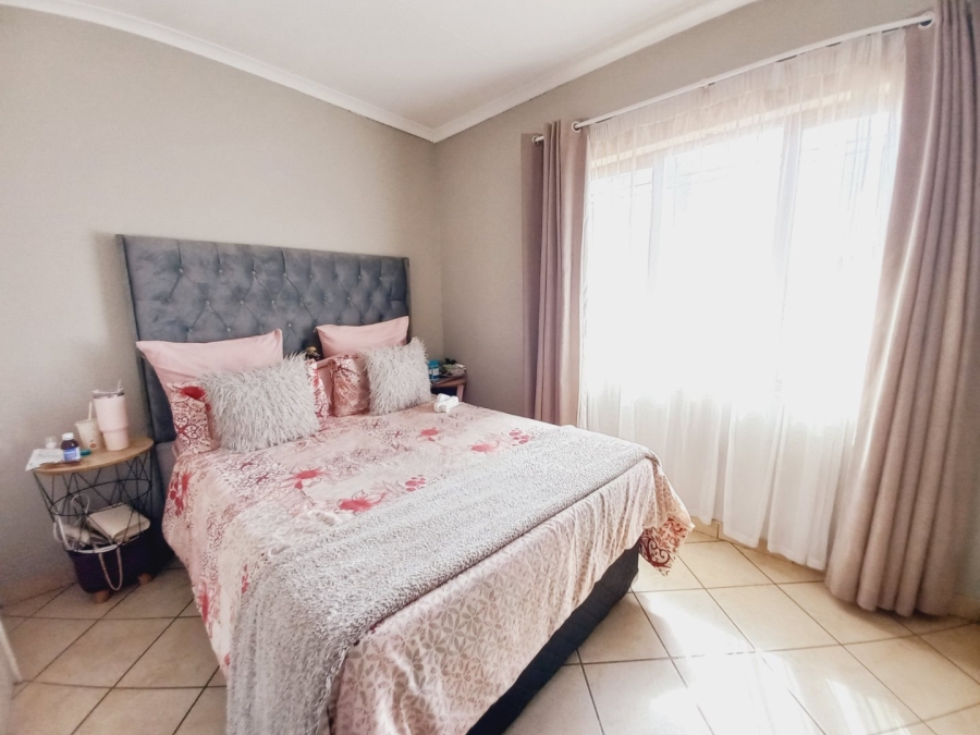 2 Bedroom Property for Sale in Klopperpark Gauteng