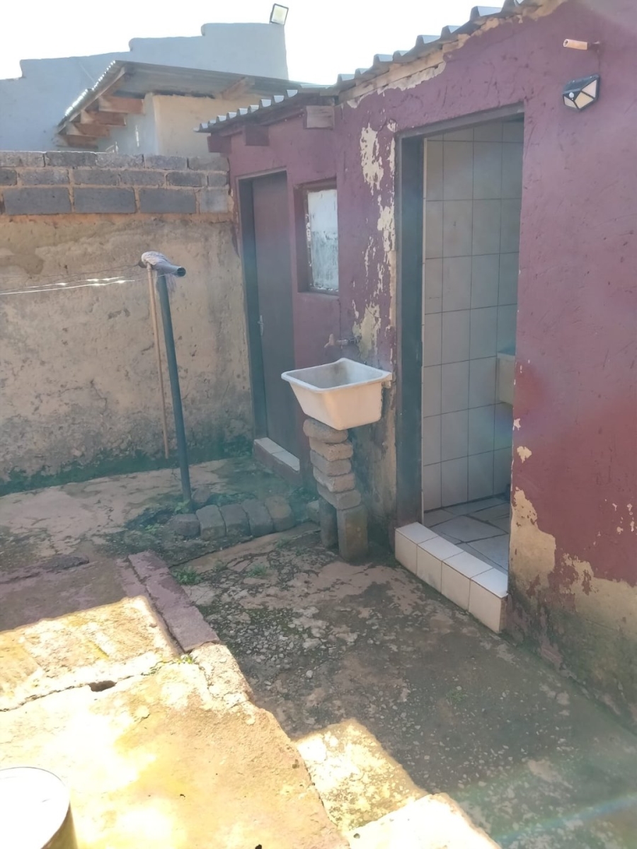 2 Bedroom Property for Sale in Doornkop Gauteng