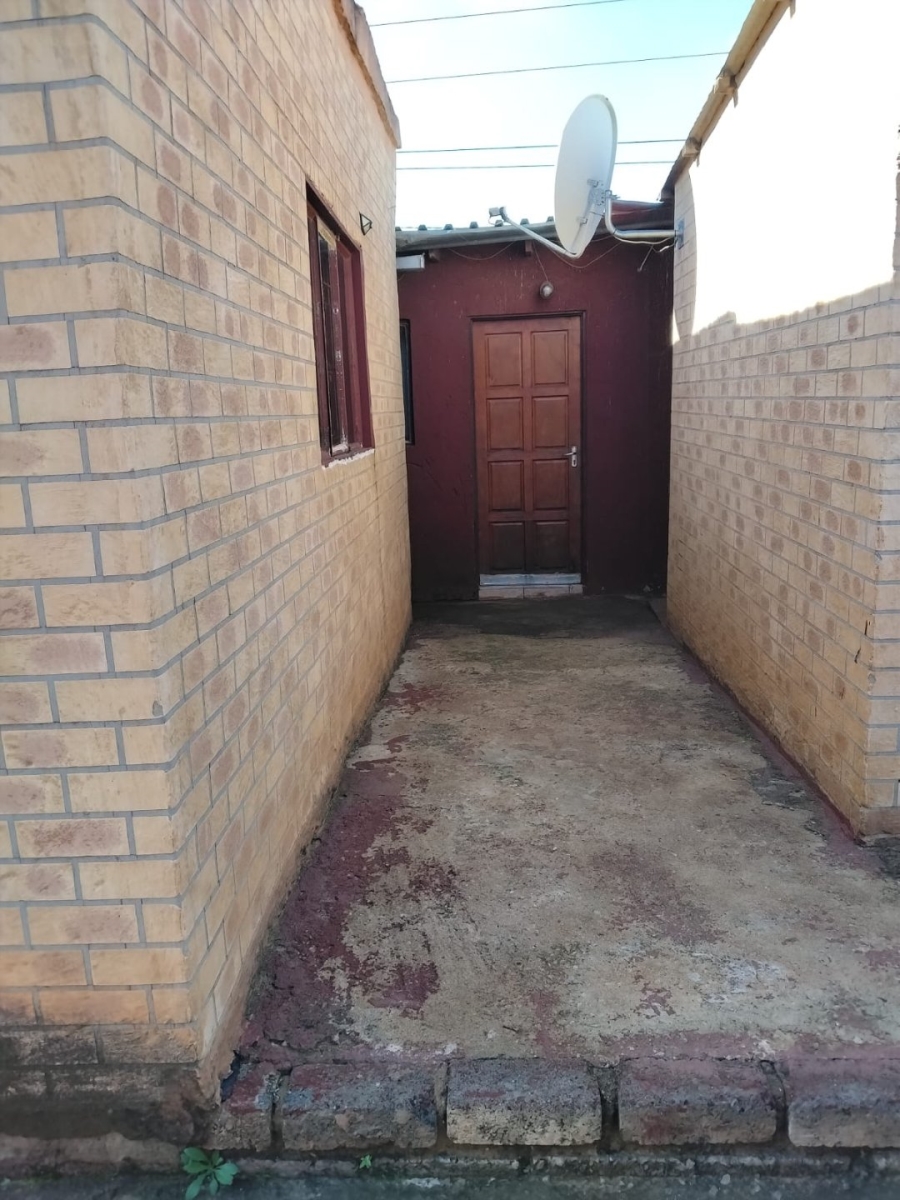 2 Bedroom Property for Sale in Doornkop Gauteng