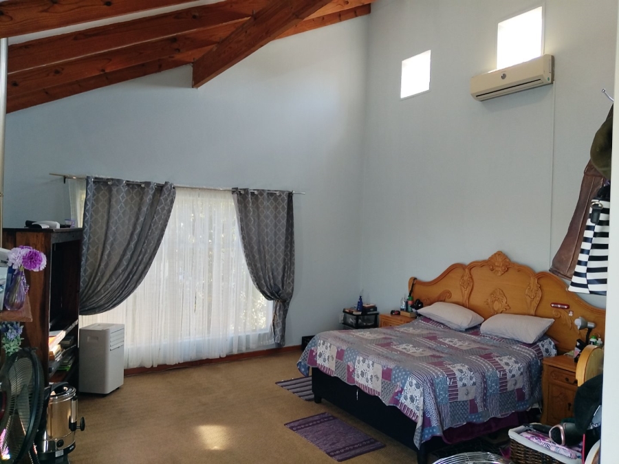 4 Bedroom Property for Sale in Jordaan Park Gauteng