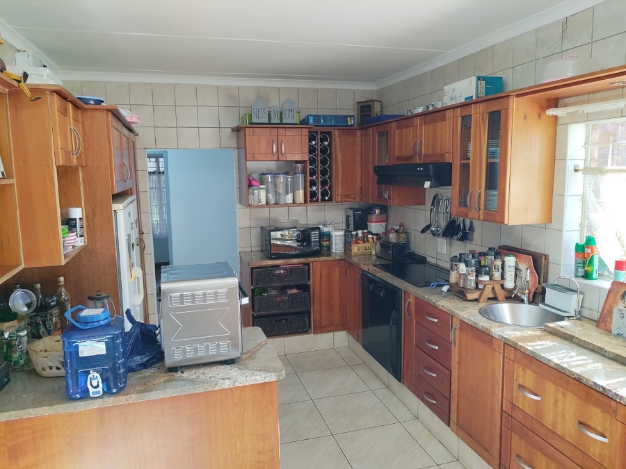 4 Bedroom Property for Sale in Jordaan Park Gauteng