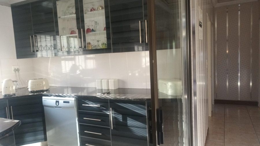 3 Bedroom Property for Sale in Spruit View Gauteng