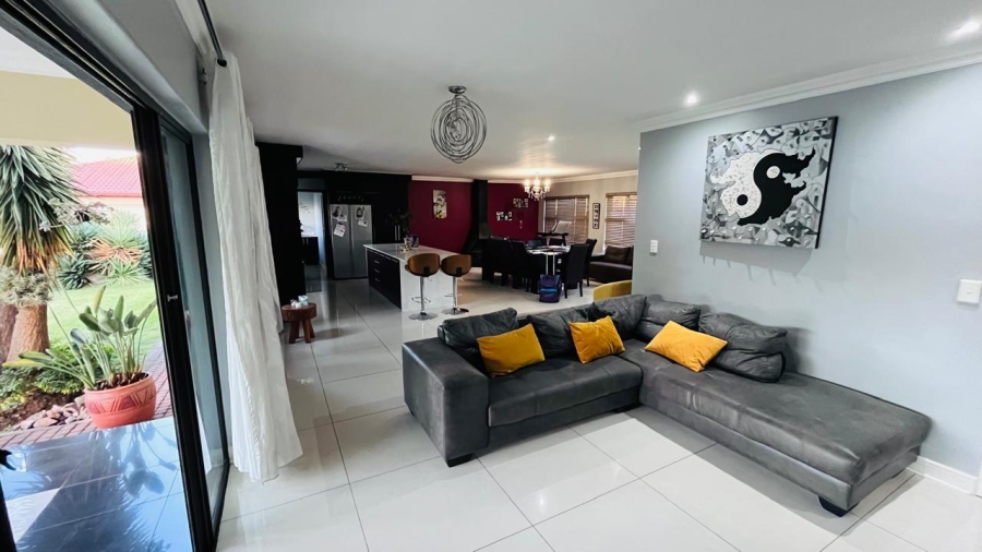 3 Bedroom Property for Sale in Heuwelsig Estate Gauteng