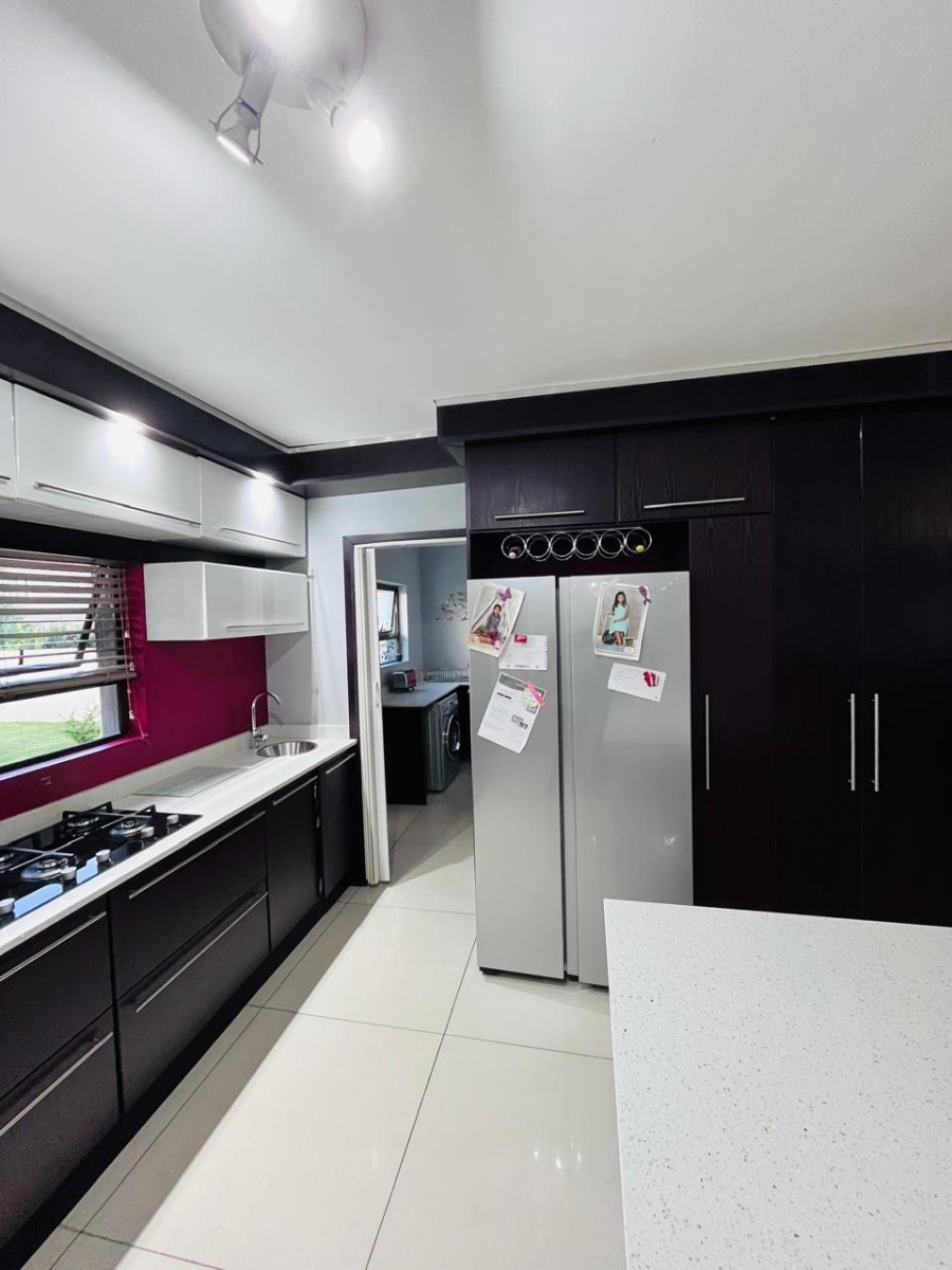 3 Bedroom Property for Sale in Heuwelsig Estate Gauteng