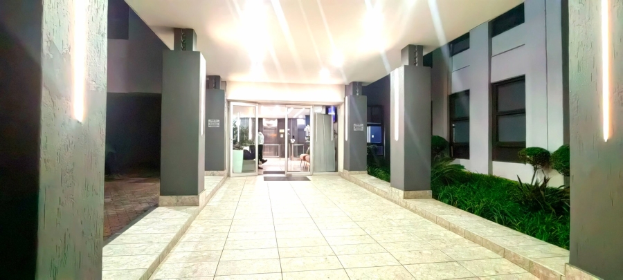 1 Bedroom Property for Sale in Rosebank Gauteng