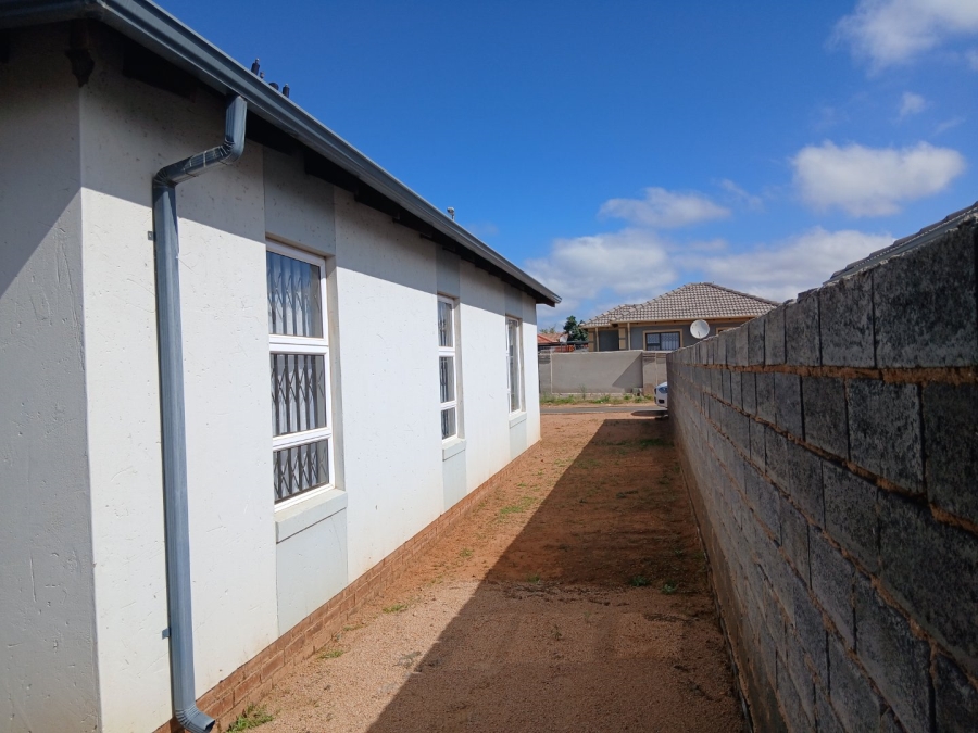 3 Bedroom Property for Sale in Crystal Park Gauteng