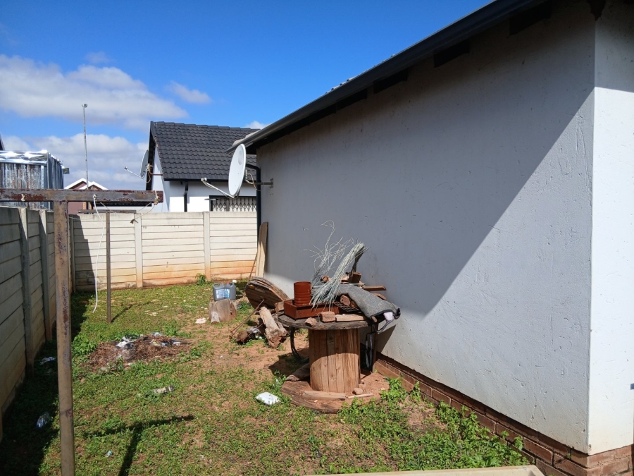 3 Bedroom Property for Sale in Crystal Park Gauteng