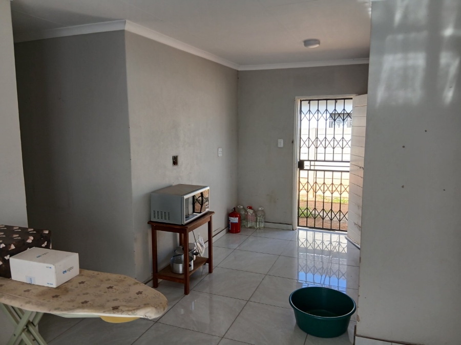 3 Bedroom Property for Sale in Crystal Park Gauteng