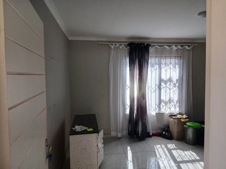 3 Bedroom Property for Sale in Crystal Park Gauteng