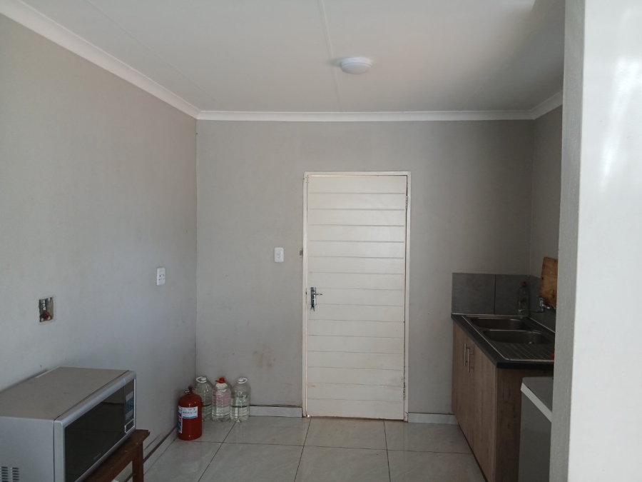 3 Bedroom Property for Sale in Crystal Park Gauteng