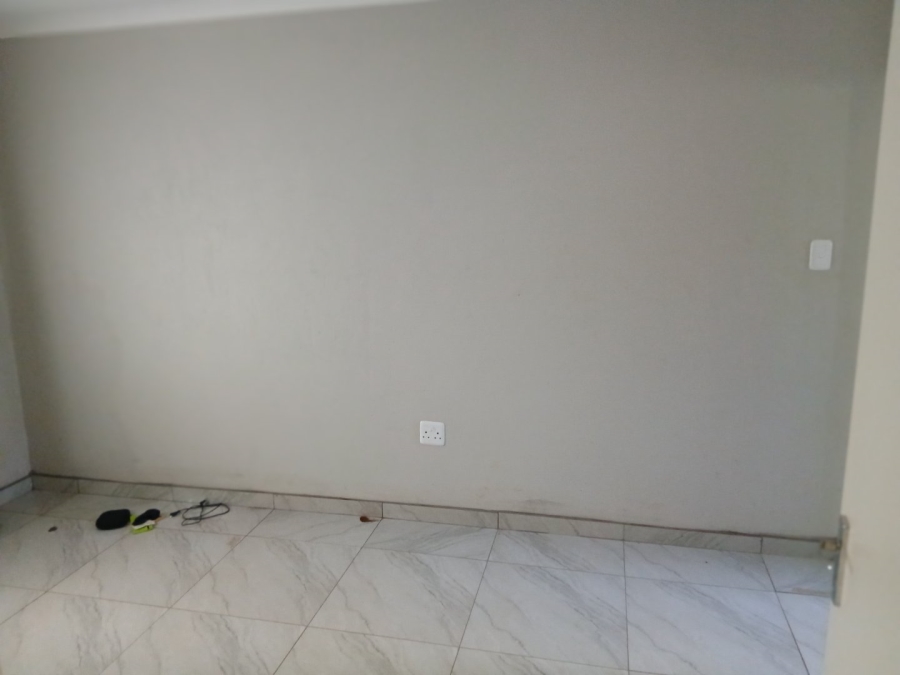 3 Bedroom Property for Sale in Crystal Park Gauteng