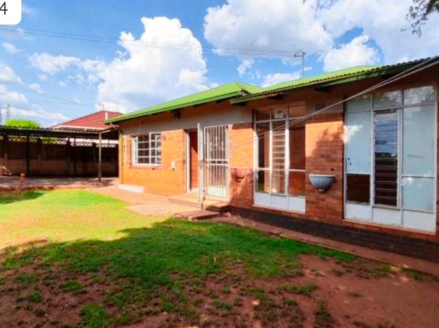 3 Bedroom Property for Sale in Primrose Hill Gauteng