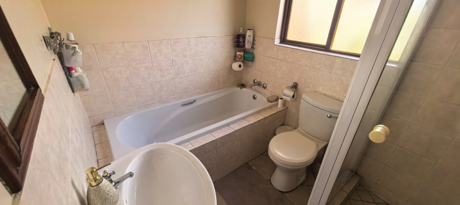2 Bedroom Property for Sale in Summerset Gauteng