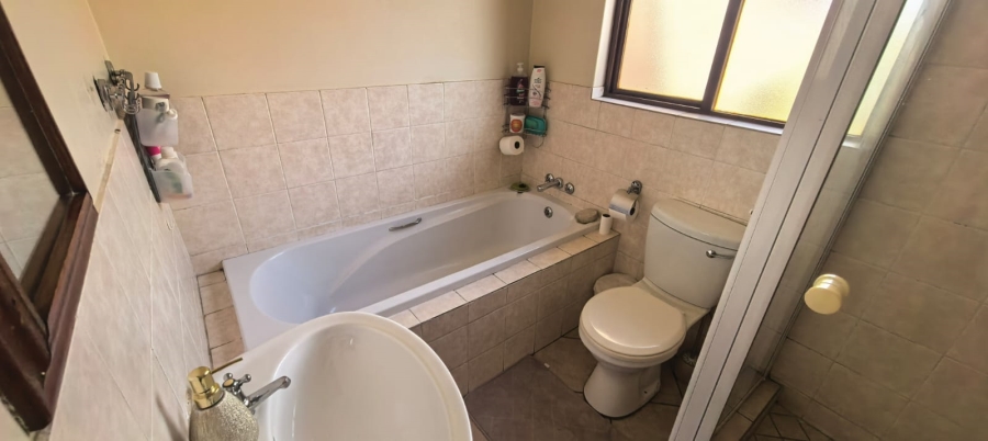 2 Bedroom Property for Sale in Summerset Gauteng