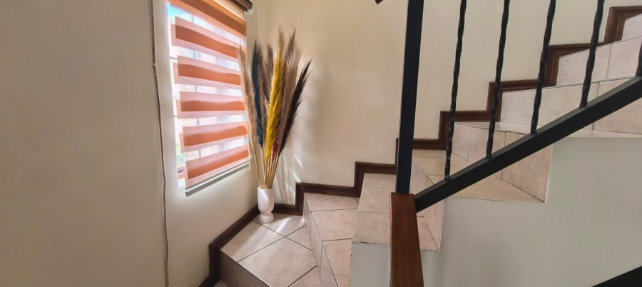 2 Bedroom Property for Sale in Summerset Gauteng