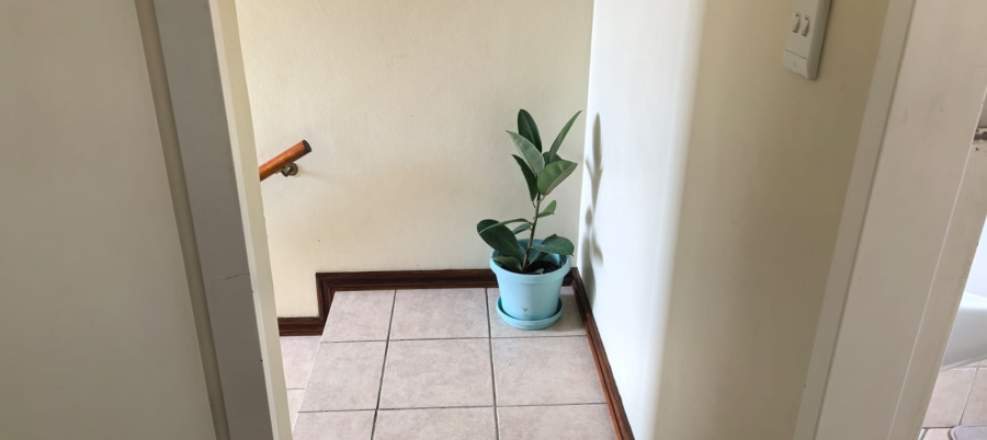 2 Bedroom Property for Sale in Summerset Gauteng