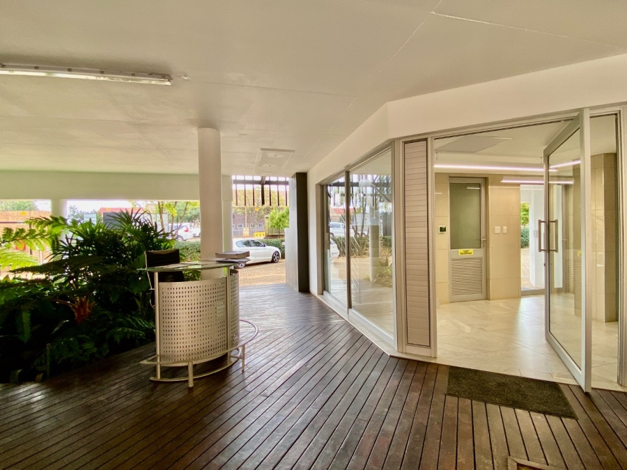 To Let Commercial Property for Rent in Menlo Park Gauteng