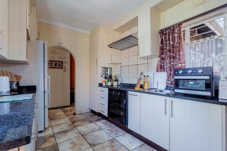 3 Bedroom Property for Sale in Three Rivers Gauteng