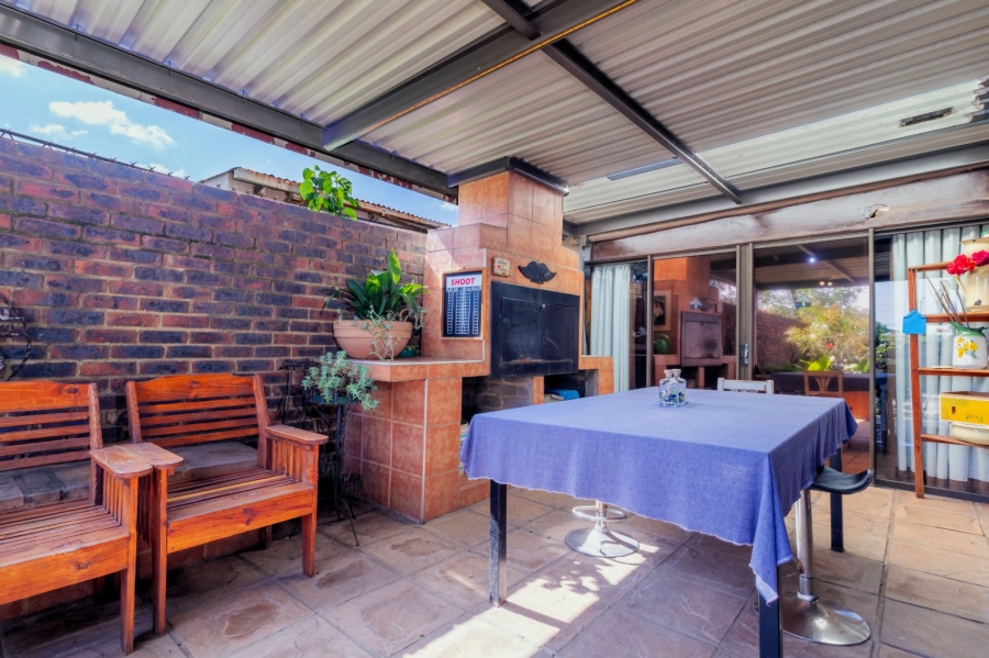 3 Bedroom Property for Sale in Three Rivers Gauteng