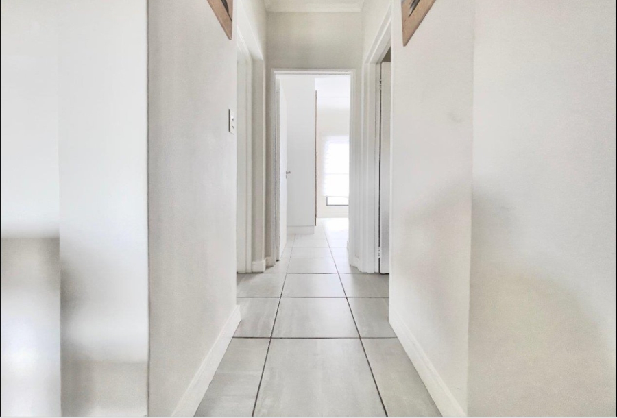 To Let 3 Bedroom Property for Rent in Waterfall Gauteng