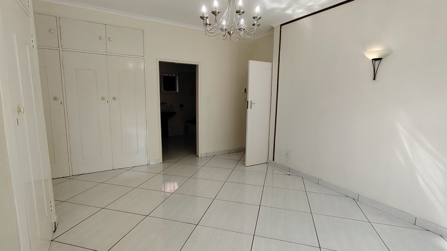 3 Bedroom Property for Sale in Wierda Park Gauteng