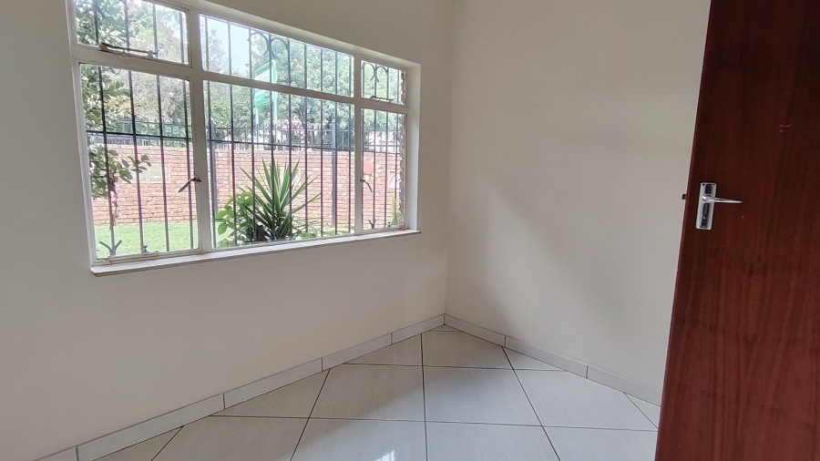 3 Bedroom Property for Sale in Wierda Park Gauteng
