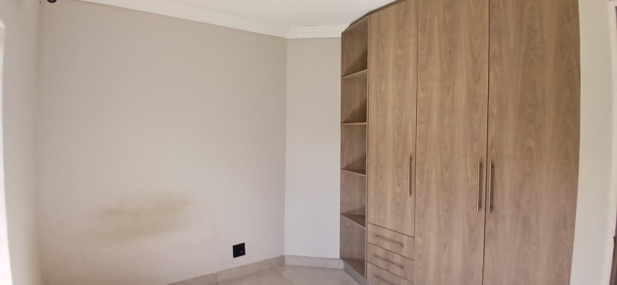 To Let 3 Bedroom Property for Rent in Heuweloord Gauteng