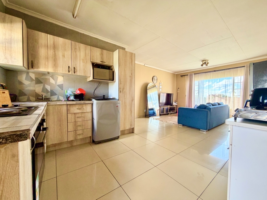 2 Bedroom Property for Sale in Norkem Park Gauteng