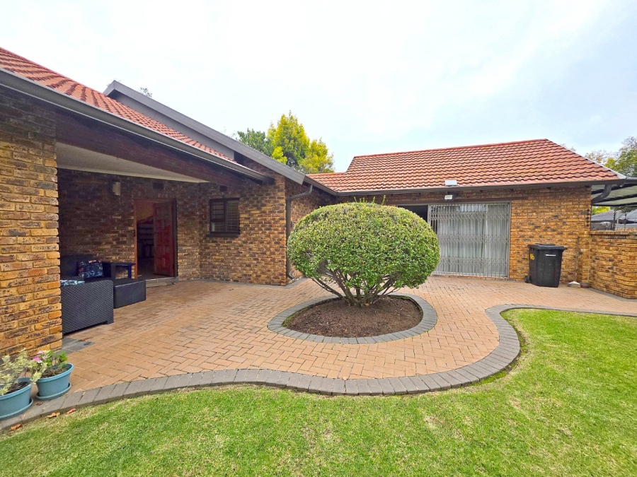 3 Bedroom Property for Sale in Rynfield Gauteng
