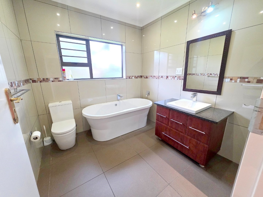 3 Bedroom Property for Sale in Rynfield Gauteng
