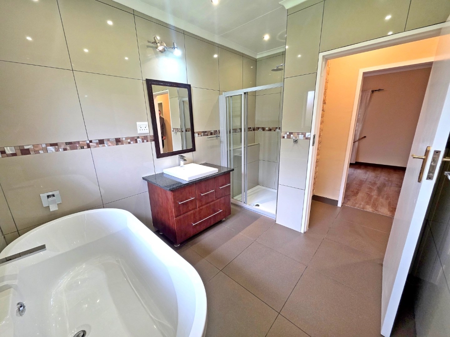 3 Bedroom Property for Sale in Rynfield Gauteng