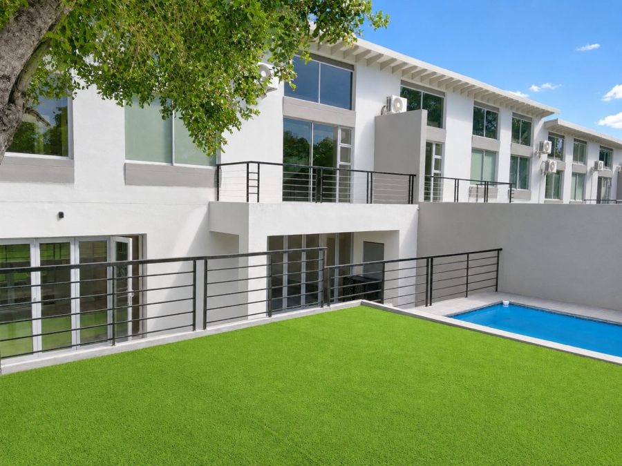 To Let 5 Bedroom Property for Rent in Hyde Park Gauteng