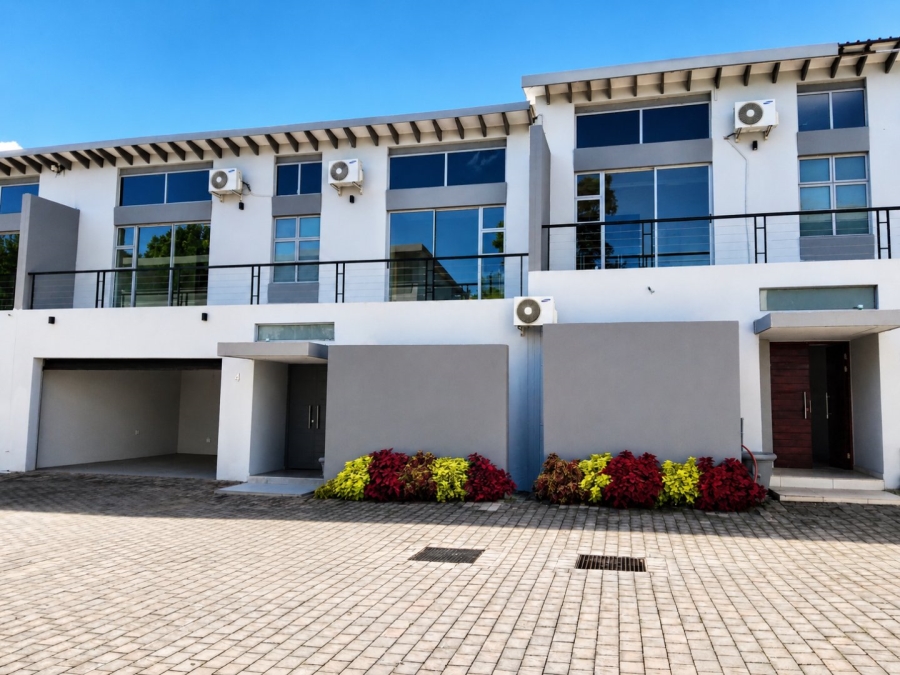 To Let 5 Bedroom Property for Rent in Hyde Park Gauteng