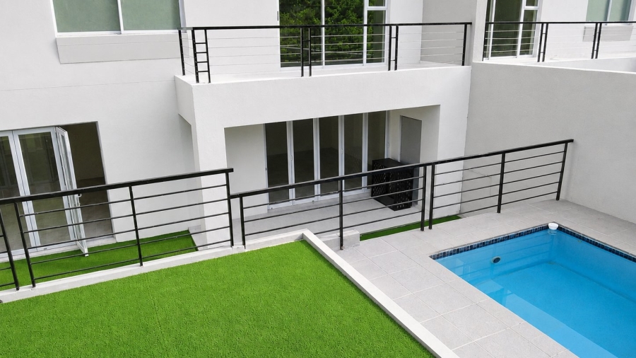 To Let 5 Bedroom Property for Rent in Hyde Park Gauteng