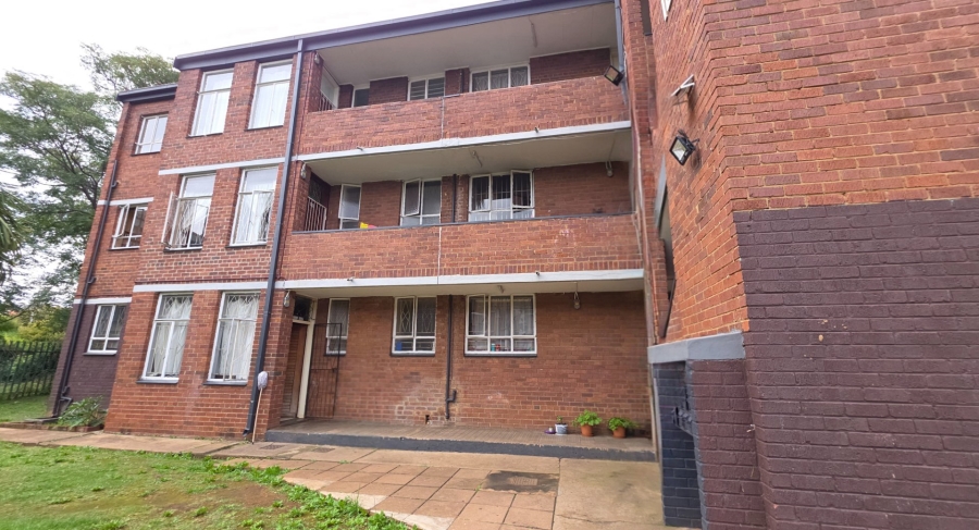 3 Bedroom Property for Sale in Laudium Gauteng