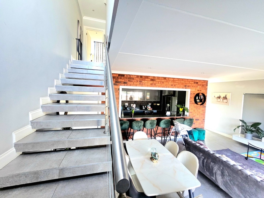 3 Bedroom Property for Sale in Ferndale Gauteng