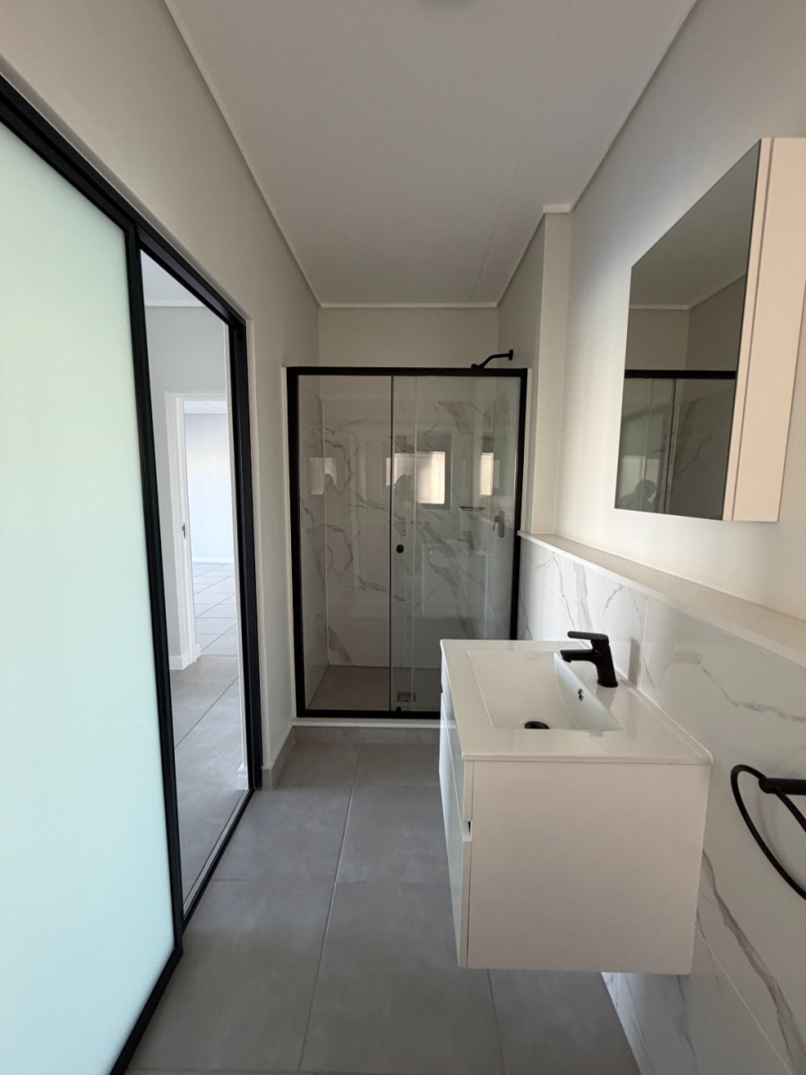 To Let 3 Bedroom Property for Rent in Waterfall Gauteng